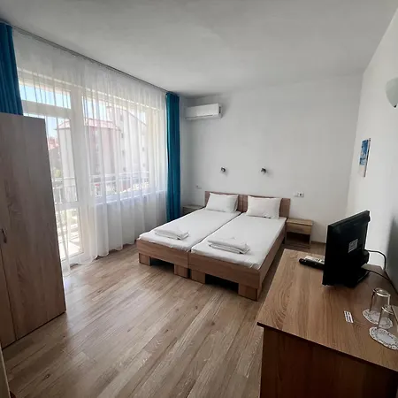 бербатови 2 ゲストハウス 3*