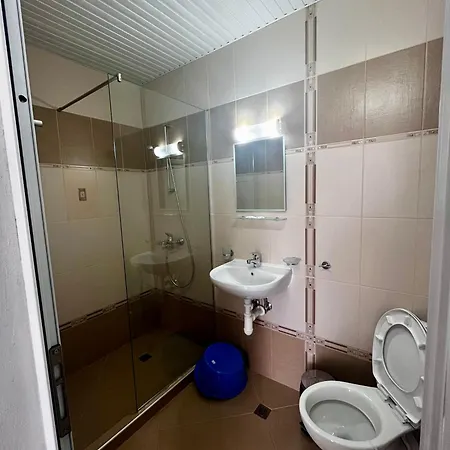 бербатови 2 ゲストハウス ラヴダ