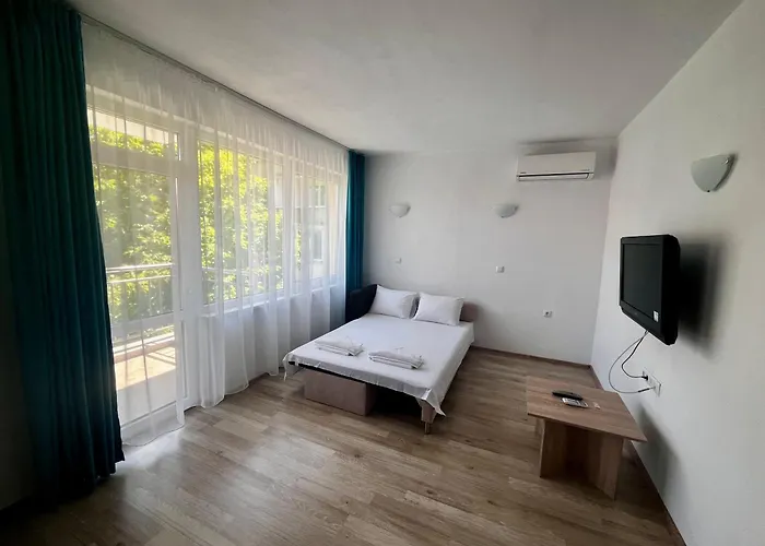 бербатови 2 Maison d'hôtes Ravda